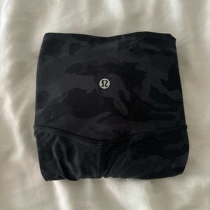 Camo lululemon leggings